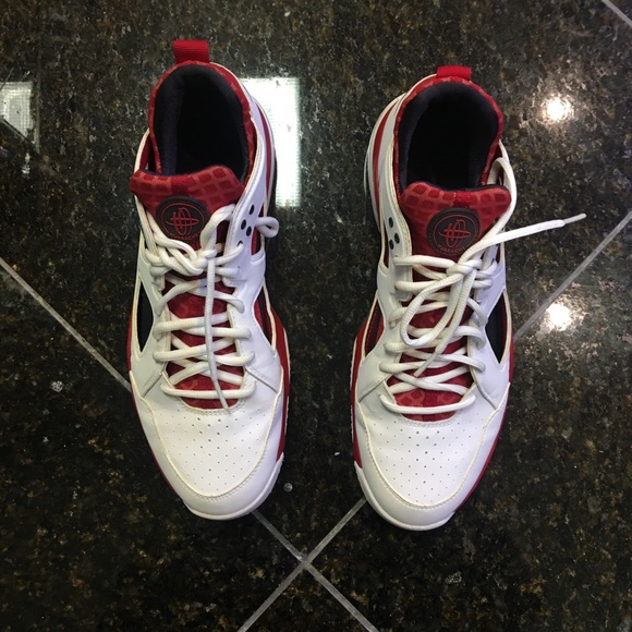 Nike Hurache Shoes - Picture 2 of 6